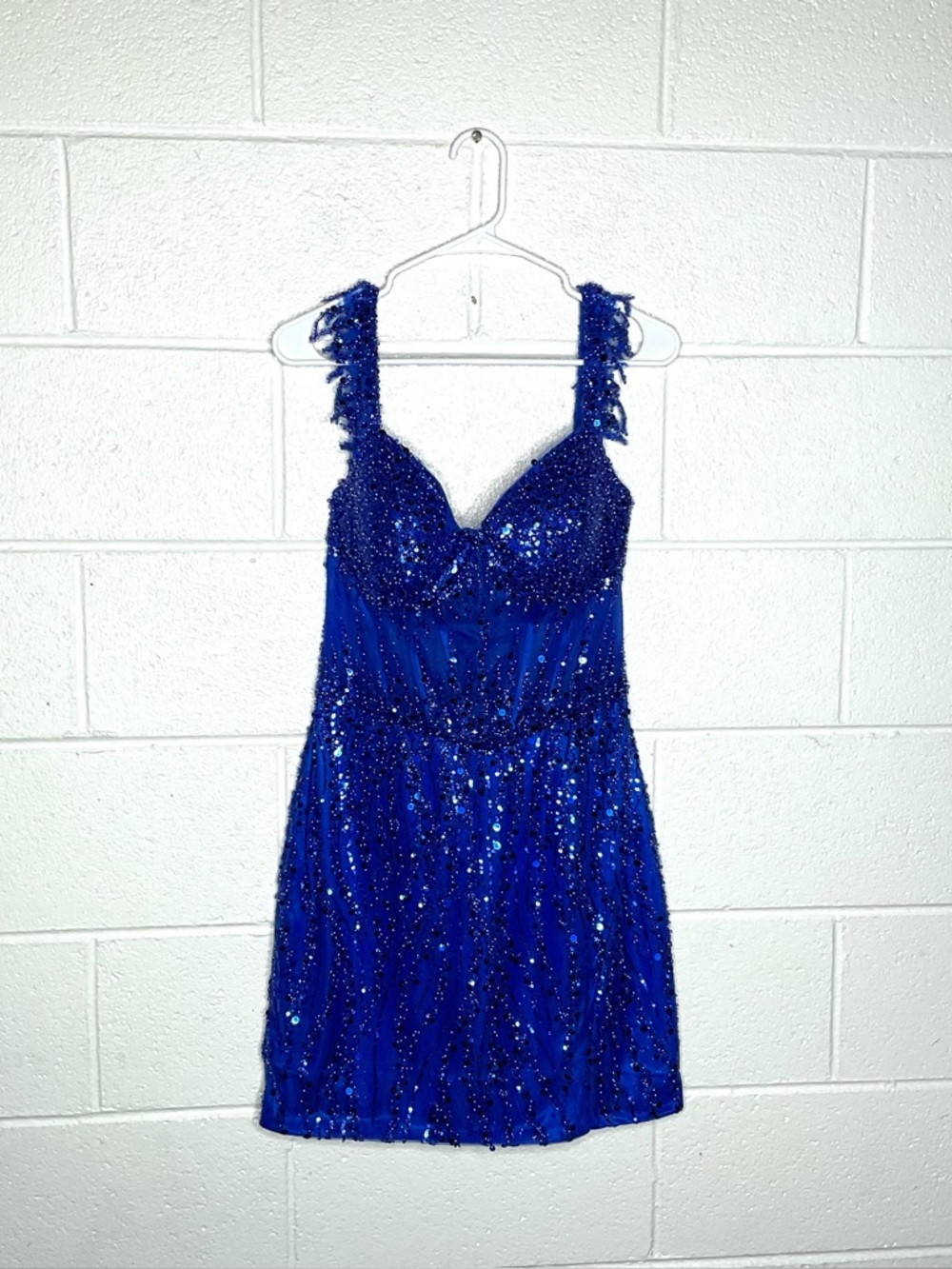 < Juliet Blue Sequin Embellished Formal Off The Shoulder Mini Dress > - Picture 2 of 5